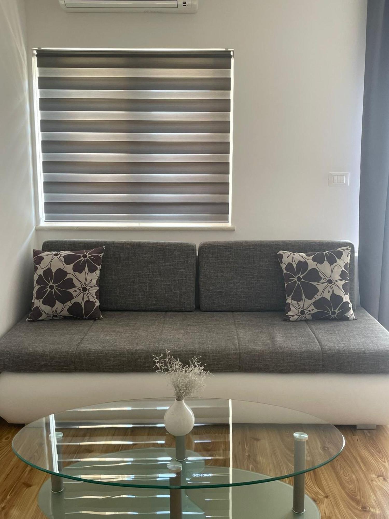 Apartments Kristina Хвар Екстер'єр фото